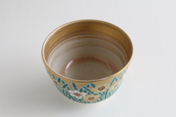 茶碗 金地 水仙絵 平安赤雲